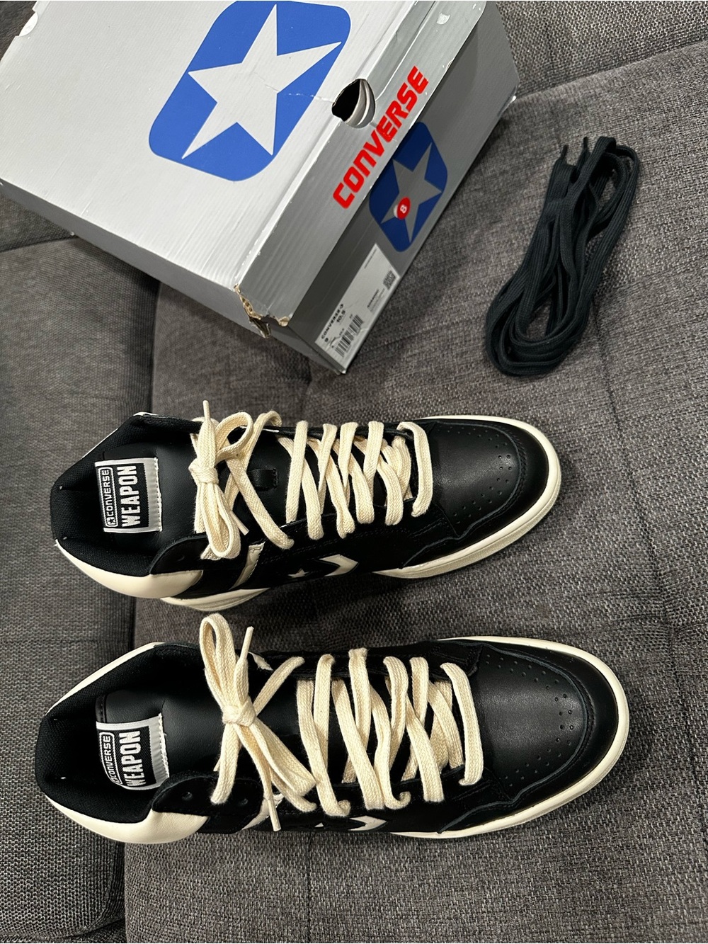 Converse Weapon Classic Men Black and Cream Weapon High-Top Sneakers Men Size 9